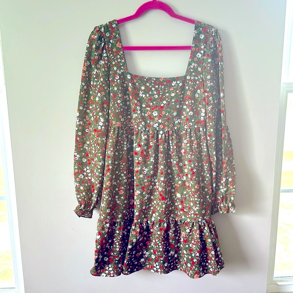 BCBG | Paris | Green Floral Print Dress